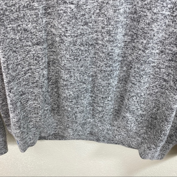 Athleta Mindful Pullover in Light Grey Heather - Picture 3 of 7